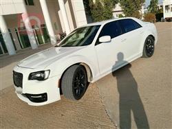 کرایسلەر 300